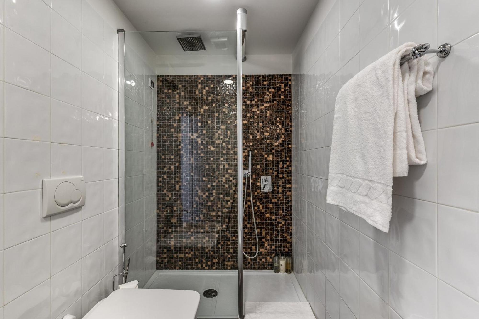 Guest House Cavour 278 โรม ภายนอก รูปภาพ
