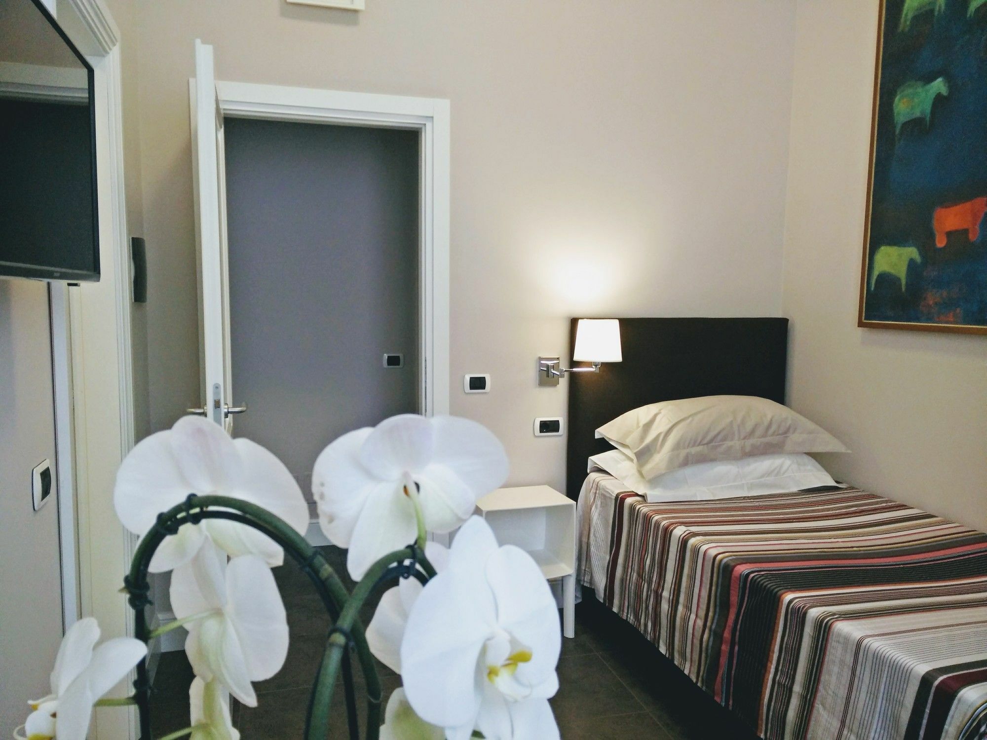 Guest House Cavour 278 โรม ภายนอก รูปภาพ